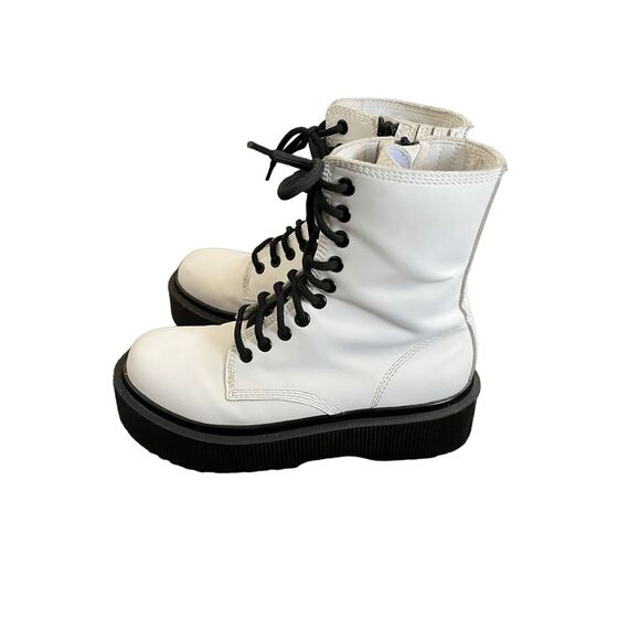 Jeffrey Campbell Women’s 6.5 Lugged Platform Sopas White Lace-Up Boots - Picture 4 of 16